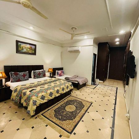 Mulberry Residence Luxury Rooms Islamabad Exterior photo