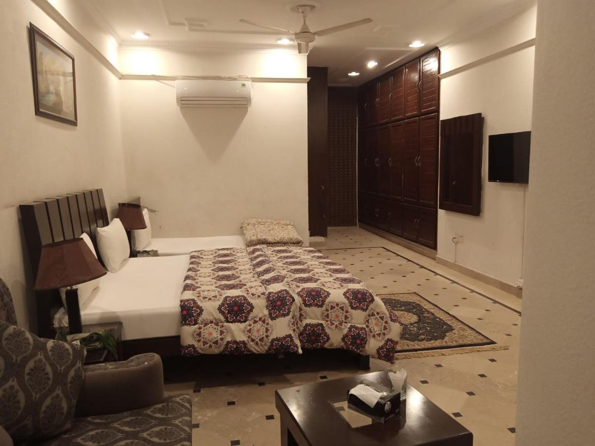 Mulberry Residence Luxury Rooms Islamabad Exterior photo