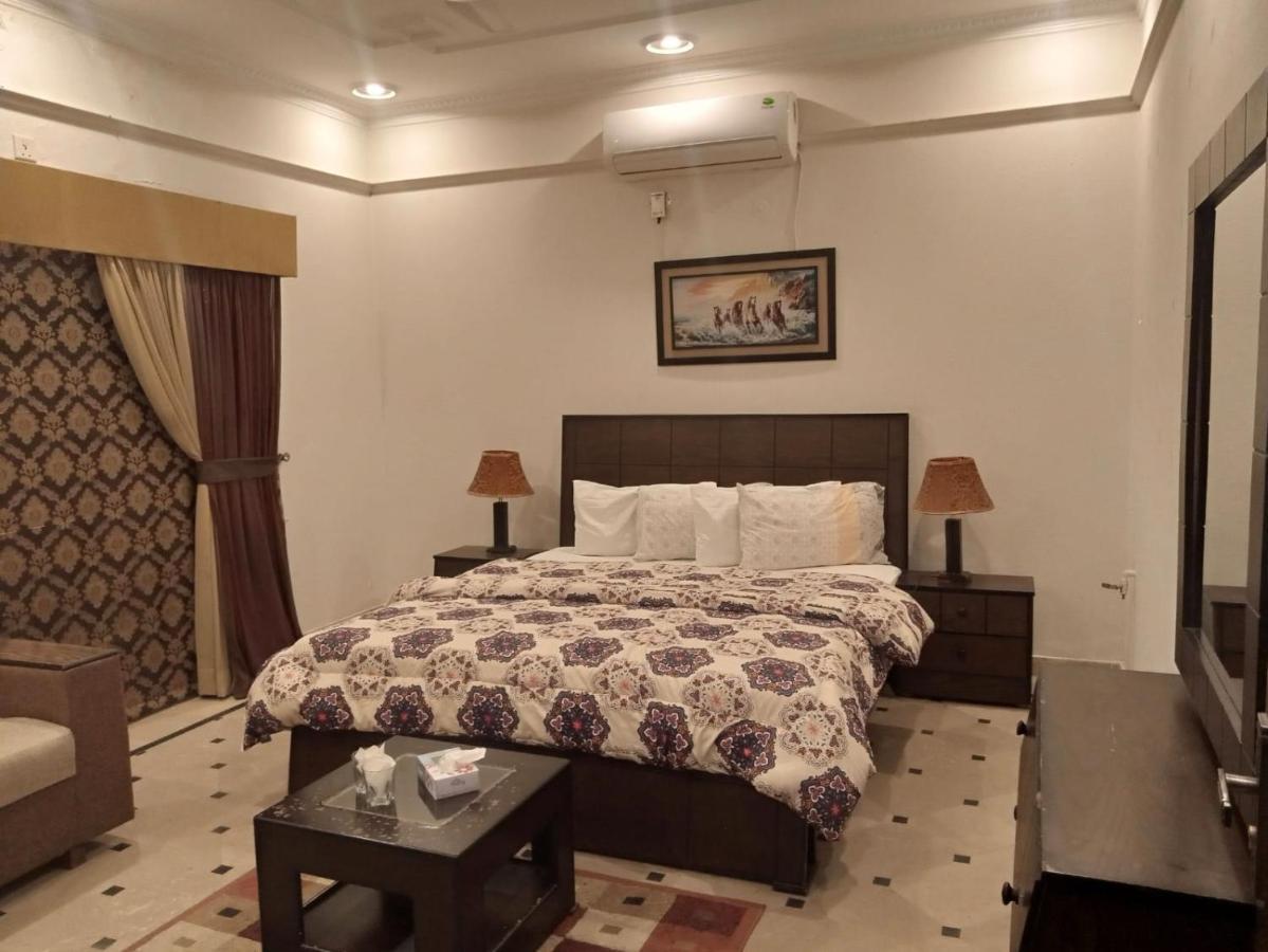 Mulberry Residence Luxury Rooms Islamabad Exterior photo